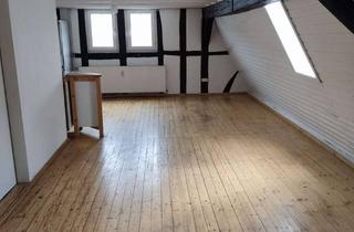 Wohnung mieten in Hugenottenstraße 98, 61381 Friedrichsdorf, Gepflegte 3-Zimmer Dachgeschosswohnung in Friedrichsdorf