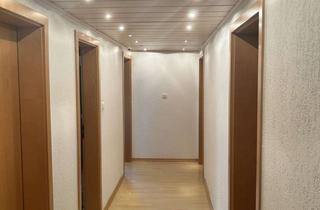 Wohnung mieten in Efeuweg, 84048 Mainburg, 4,5-Zimmer-Souterrain-Wohnung mit Terrasse, Garten & Doppel-Carport in Mainburg-Unterempfenbach