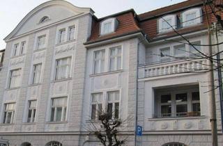 Wohnung mieten in Elisabethstraße, 17235 Neustrelitz, 3-Raum-Wohnung mit Balkon in der Stadtmitte von Neustrelitz zu vermieten