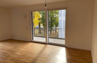 Wohnung mieten in 12459 Oberschöneweide, Schöne 3 Zimmer Wohnung an der Spree