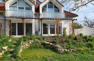 Wohnung mieten in Schubarthstraße 15, 04316 Mölkau, 4 Zimmerwohnung am Stadtrand von Leipzig mit Terrasse, Gartenanteil u. Garage