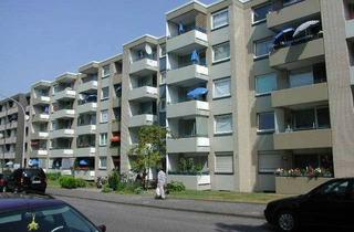 Sozialwohnungen mieten in Eibenstraße 37, 41239 Schmölderpark, Frei für zwei! Kleine 2 Zimmer-Wohnung mit Balkon in MG Schmölderpark- WBS erforderlich