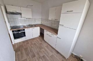 Wohnung mieten in 07549 Lusan, **Charmante 3-Raum-Wohnung mit moderner Einbauküche & gemütlichem Balkon zum Wohlfühlen**