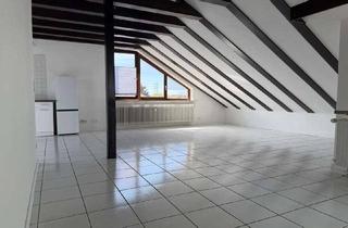 Wohnung mieten in Röngtenstr. 10, 76689 Karlsdorf-Neuthard, Lichtdurchflutete 3-Zimmer-DG-Wohnung mit offenem Wohnkonzept in ruhiger Lage