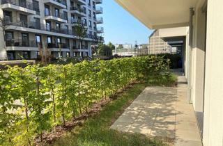 Wohnung mieten in Stralauer Platz 35, 10243 Friedrichshain, Zwischen OSTBAHNHOF und SPREE! - Wassernahe 2-Zimmer am Wasser!