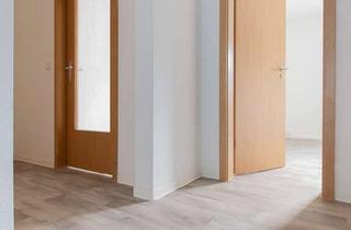 Wohnung mieten in Moskauer Straße 26, 39218 Schönebeck, Stadtwohnung mit eigenem Garten zu vermieten!