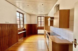 Wohnung mieten in 76872 Steinweiler, Wohnen mit Charakter: Helle 2-ZKB-Wohnung mit Einbauküche