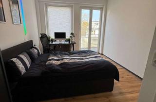 Wohnung mieten in Goethering 17, 49074 Innenstadt, Möbliertes WG-Zimmer zu vermieten! - 3er WG sucht neuen Mitbewohner!