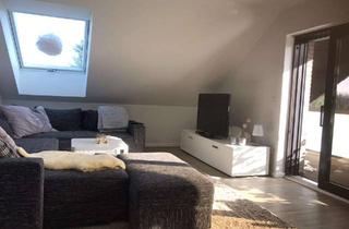 Wohnung mieten in Obere Bielefelder Landstrasse 86, 33161 Hövelhof, Dachgeschosswohnung mit drei Zimmern sowie Balkon und Einbauküche in Hövelhof