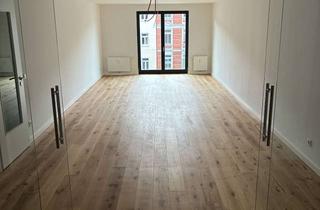 Wohnung mieten in Theo-Neubauer-Straße 39, 99085 Krämpfervorstadt, Helle 2 Zimmer Wohnung mit EBK und Echtholzparkett im Industriedenkmal