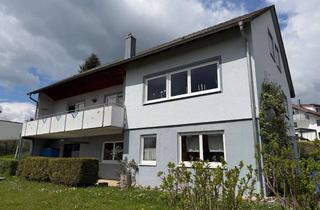Haus kaufen in Schulhalde 36, 73572 Heuchlingen, Gepflegtes Zweifamilienhaus mit 876 m2 Grund, Garage & Carport in gesuchter Wohnlage von Heuchlingen