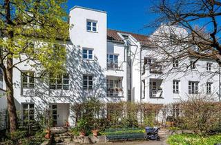 Haus kaufen in Am Glockenbach, 80469 Ludwigsvorstadt-Isarvorstadt, MAIER - Townhouse im Innenhof am Glockenbach/Holzplatz mit TG-Einzelstellplatz