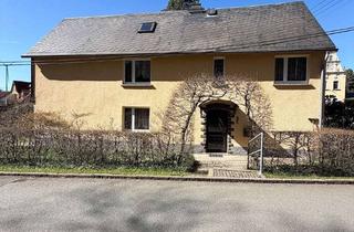 Einfamilienhaus kaufen in Rüsdorfer Str, 09356 St. Egidien, Gemütliches Einfamilienhaus mit viel Potential zum Um- und Ausbau