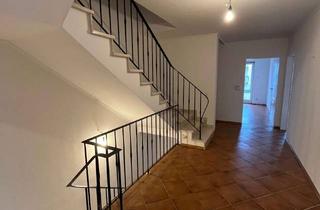 Haus kaufen in Ickelsamerstr 54, 81825 Trudering-Riem, ruhige DHH auf großem Süd-Grundstück//provisionsfrei//sofort verfügbar