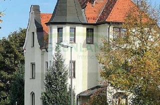 Villa kaufen in 84034 West, *Anspruchsvolle Familienvilla mit Einliegerwohnung unweit vom Zentrum!*