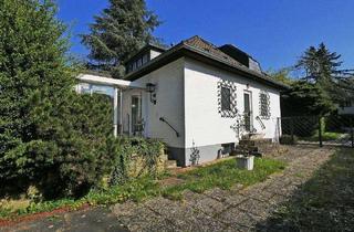 Haus kaufen in 53604 Bad Honnef, Die Lage war nie besser! Bungalow in Bestlage mit vielen Möglichkeiten.