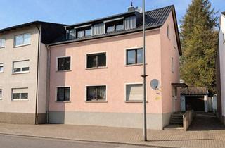 Mehrfamilienhaus kaufen in 66333 Völklingen, Mehrfamilienhaus mit 4 Wohneinheiten, Garten, Garagen und Stellplätzen