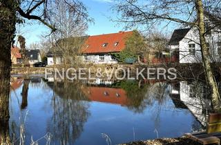 Doppelhaushälfte kaufen in 18182 Gelbensande, Idyllisch gelegene Doppelhaushälfte mit großem Entwicklungspotenzial