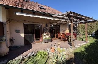 Doppelhaushälfte kaufen in Ludwig-Thoma-Straße 1a, 85405 Nandlstadt, ANSPRECHENDE DOPPELHAUSHÄLFTE MIT LIEBEVOLLEM GARTEN IN NANDLSTADT