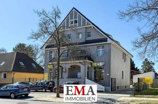 Anlageobjekt in 14612 Falkensee, Voll vermietetes Mehrfamilienhaus mit fünf Wohn- und zwei Gewerbeeinheiten