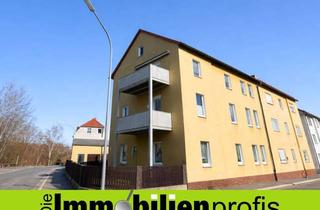 Anlageobjekt in 95652 Waldsassen, Dreifamilienhaus mit altersgerechter 140 m²-Wohnung in Waldsassen