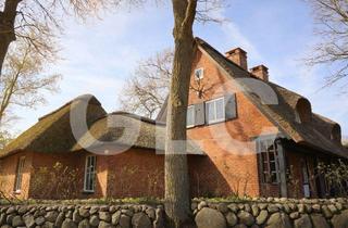 Grundstück zu kaufen in Vor Den Grasteilen 15, 28870 Ottersberg, Landhaus-Ensemble auf Traumgrundstück mit unverbaubarem Blick in die Wümmewiesen
