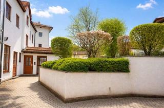 Wohnung kaufen in 85567 Grafing, ZENTRAL MITTEN IN GRAFING - HERRLICHES LEBEN IN LUFTIGEN HOHEN RÄUMEN