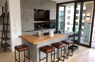 Wohnung mieten in Voltairestraße 11, 10179 Mitte, GRANDAIRE Möblierte Luxus Eck-Wohnung mit raumhohen Fenstern, Dachterrasse, Gym, 24/7 Concierge uvm