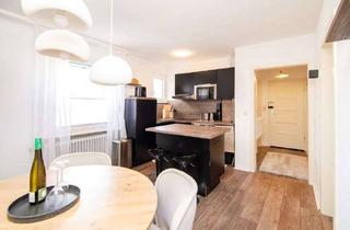 Wohnung mieten in 51399 Burscheid, Modernisiert & fast komplett möbliert – stilvolle 2-Zimmer-Wohnung mit neuem Bad (2025)