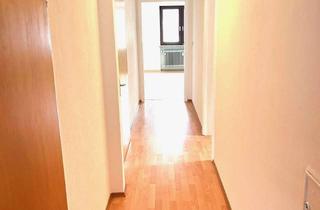 Wohnung mieten in Zobelweg, 92637 Weiden, Helle 2 Zimmer DG Wohnung in bester Wohnlage Weiden Ost - Saniert mit tollem Ausblick!