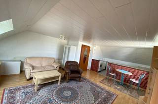 Wohnung mieten in Fichtenstraße, 97228 Rottendorf, Ideal für Wochenendheimfahrer und Studenten! Möblierte 1Z-DG-Wohnung in Rottendorf