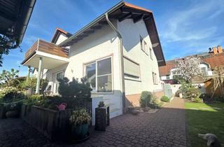 Einfamilienhaus kaufen in 64572 Büttelborn, Großes Einfamilienhaus mit Keller, Garten und Garage zu verkaufen