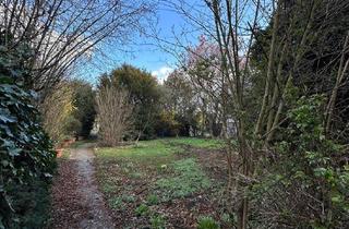 Garagen kaufen in 70599 Stuttgart, Attraktives, ebenes Grundstück mit ca. 1.400 qm und Abrisshaus