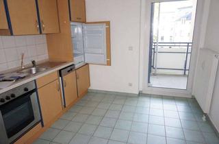 Wohnung mieten in Klararstr. 34, 09131 Chemnitz, Frei ab 1.8.26 !!!! Laminat und großer Balkon - EBK inkl. - 3. OG