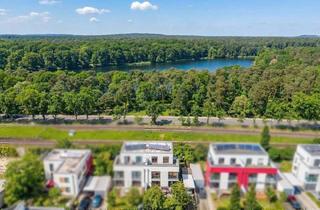 Doppelhaushälfte kaufen in 14129 Berlin, Berlin - Mit der Familie sorgenfrei in die Zukunft - Energieeffiziente Doppelhaushälfte mit schönem Blick auf den Schlachtensee aus den oberen Etagen