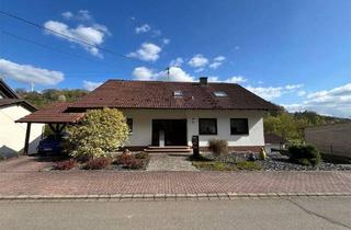 Einfamilienhaus kaufen in 66919 Obernheim-Kirchenarnbach, Obernheim-Kirchenarnbach - Sehr schönes und gepflegtes Einfamilienhaus mit vielen Extras, tollem Garten und möglichem Bauplatz
