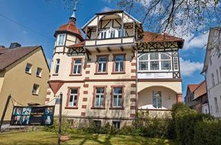 Villa kaufen in 34454 Bad Arolsen, Bad Arolsen - Wunderschöne Stadtvilla mit Hinterhaus im Herzen von Bad Arolsen