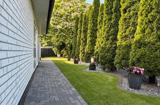 Haus kaufen in 26871 Papenburg, Papenburg - Einziehen & Wohlfühlen - hochwertig sanierter Bungalow (2026)