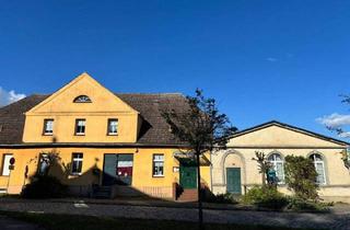 Haus kaufen in Schulstraße 1, 16845 Neustadt, Neustadt (Dosse) - Historisches Gebäude mit großem Grundstück und vielseitig nutzbar.