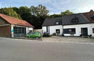 Einfamilienhaus kaufen in 84076 Pfeffenhausen, Pfeffenhausen - Haus mit Werkstatt zu verkaufen