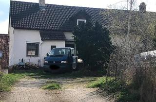 Einfamilienhaus kaufen in 86476 Neuburg, Neuburg an der Kammel - Handwerker aufgepasst - Einfamilienhaus mit Potenzial