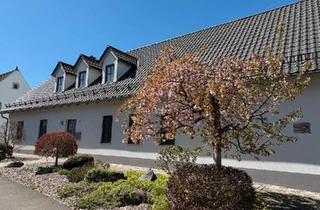 Einfamilienhaus kaufen in 91284 Neuhaus, Neuhaus an der Pegnitz - Einfamilienhaus - Baujahr 2006 - 1.916 m² Grund u. Doppelgarage