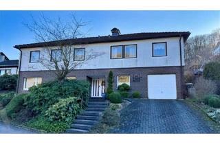 Einfamilienhaus kaufen in 59846 Sundern, Sundern - Viel Platz für Familie, Generationen oder Wohnen und Vermieten