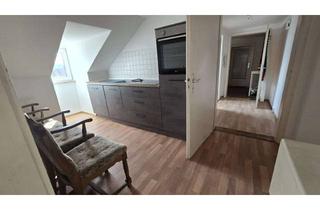Wohnung kaufen in Kreuzstraße 13, 84130 Dingolfing, attraktives Renditeobjekt 6,71% - Dachgeschosswohnung in Dingolfing