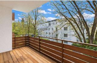 Wohnung kaufen in 84034 Nikola, Toplage Nikolaviertel: Modernisierte 3,5 Zimmer Wohnung, Balkon, TG-Stellplatz und grüner Ausblick