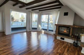 Wohnung kaufen in 61462 Königstein, Exklusive Maisonette mit Galerie und Kamin in begehrter Hanglage von Königstein