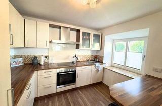 Wohnung kaufen in Kirchplatz 2+3, 93333 Neustadt, Gepflegte Erdgeschosswohnung mit Terrasse als Kapitalanlage