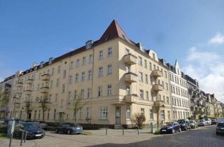 Wohnung kaufen in 14482 Babelsberg Süd, Bezugsfreie 2-Zimmer DG-Wohnung in *Top-Lage* in Potsdam-Babelsberg