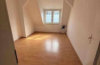 Wohnung mieten in 04178 Böhlitz-Ehrenberg, Wohnen über den Dächern: Charmante 3-Zimmer-DG-Wohnung mit Balkon