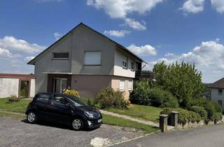 Wohnung mieten in 32760 Detmold, Renovierte 3-4 Zimmerwohnung mit Balkon in Hiddesen